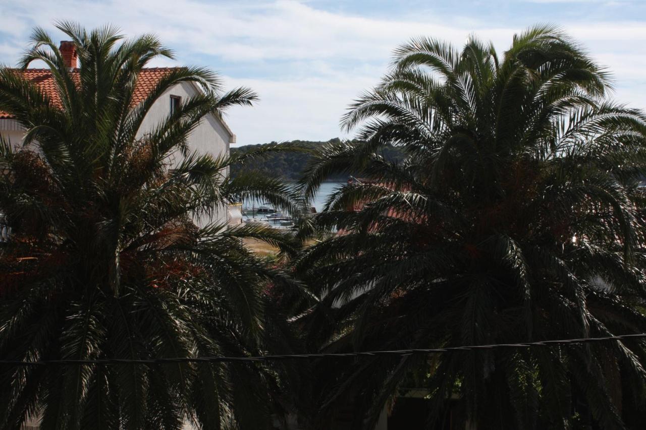 Apartments And Rooms By The Sea Palit, Rab - 5010 Exterior photo